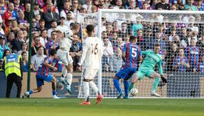 Crystal Palace 0-0 Manchester United highlights and Big chance wasted